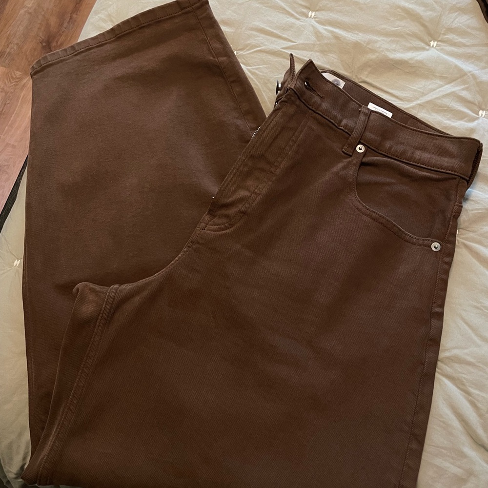 Everlane Way-High Barrel Leg Curve Jean - Cocoa